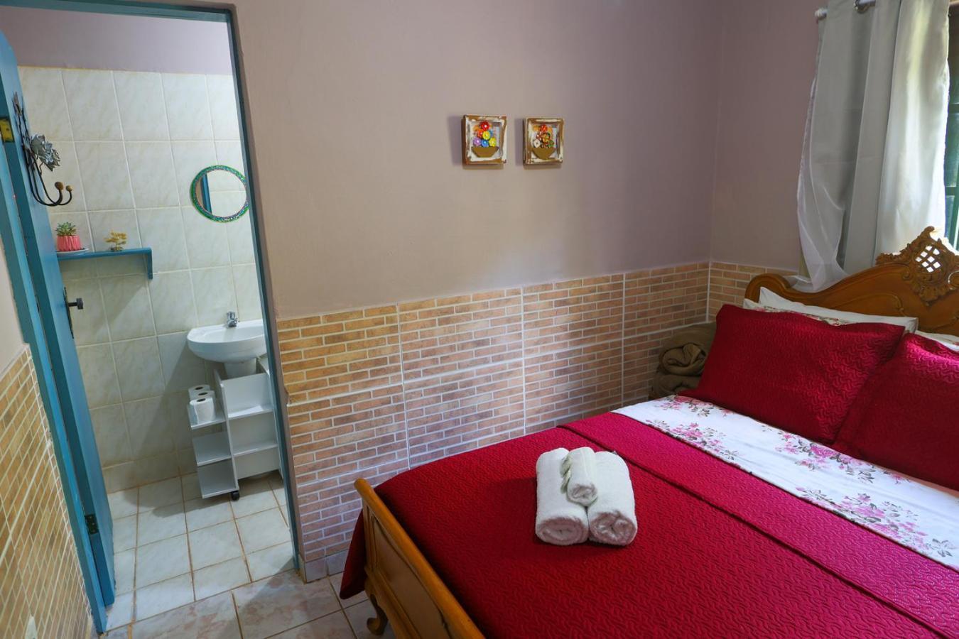 Pousada Linda Flor Bed & Breakfast Alto Paraíso de Goiás Bagian luar foto